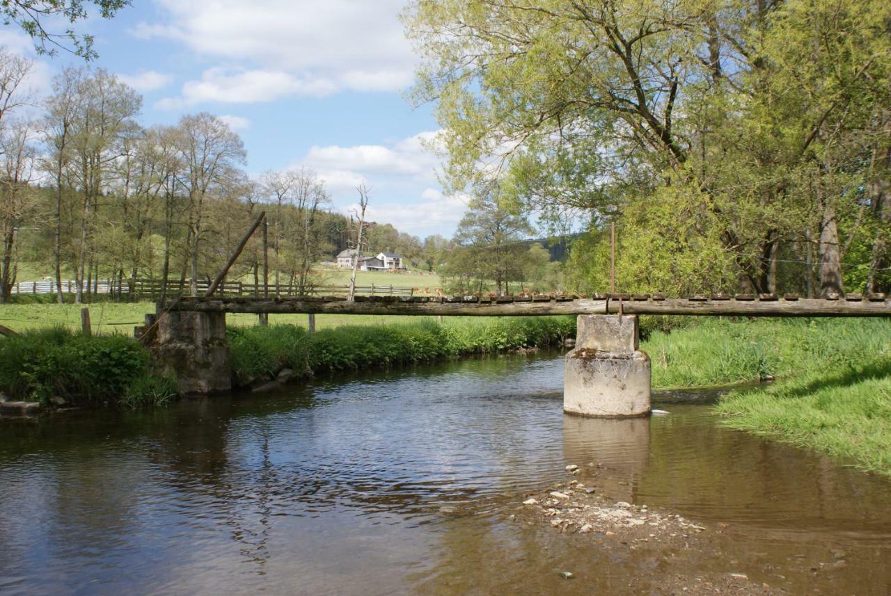 Ortheuville Le Gite De L Ourthe מראה חיצוני תמונה